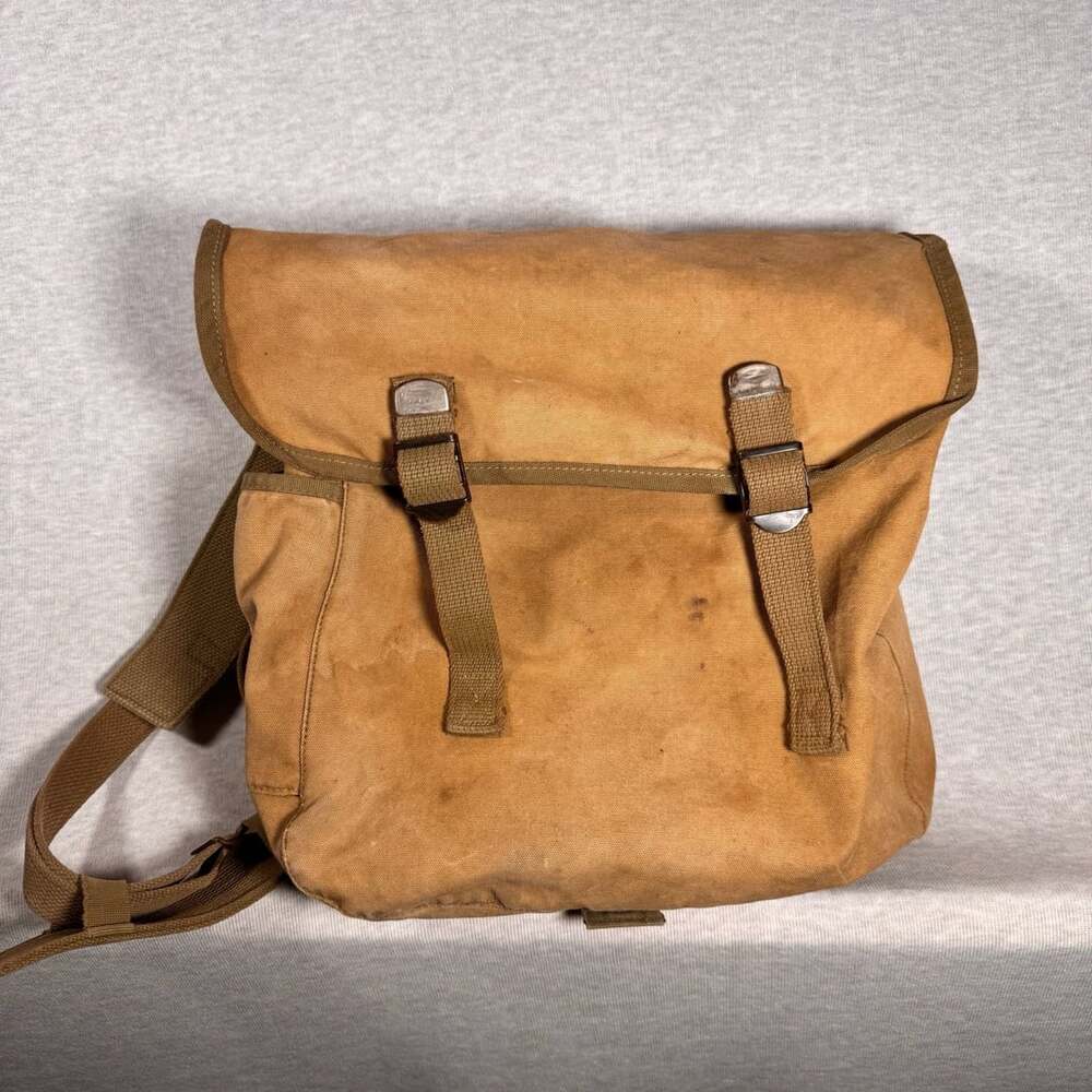 Vintage Original WW2 USMC Musette Bag Boyt 44